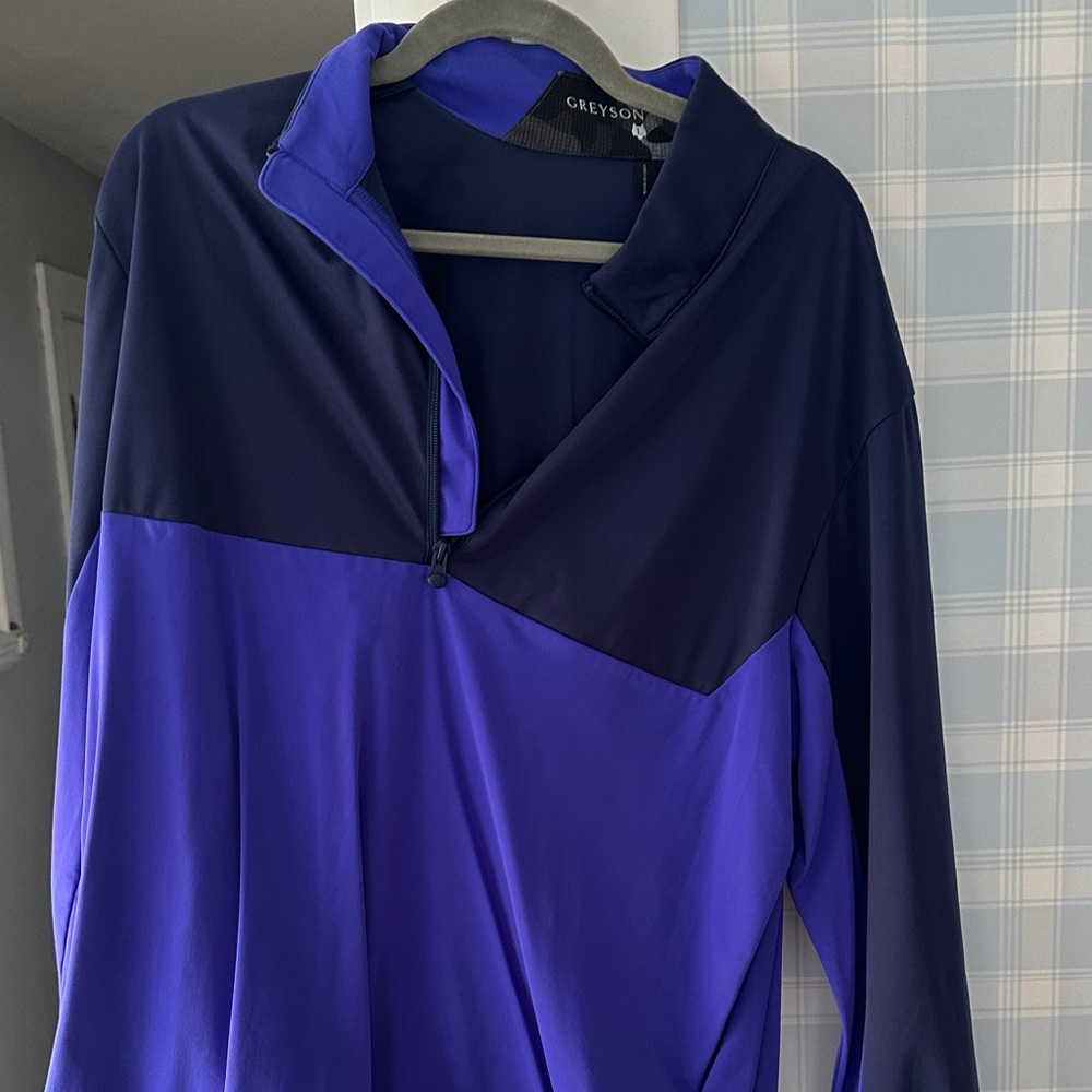 Greyson Navy and Royal Blue Pullover